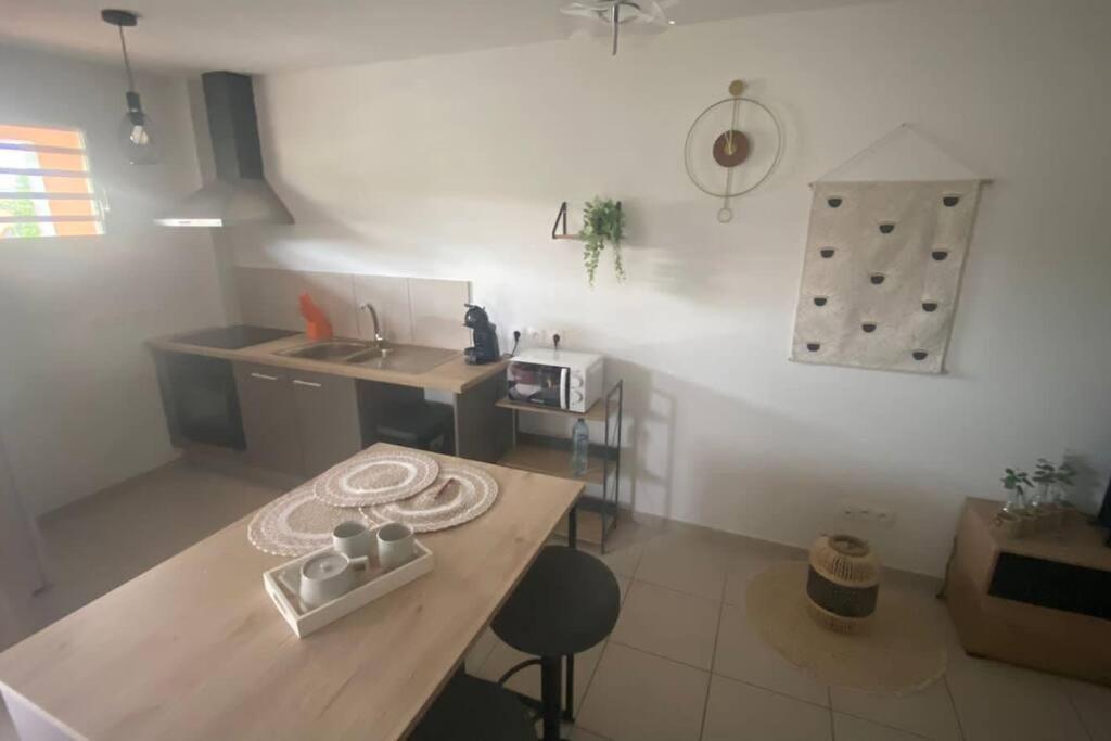 Appartement T2 Tres Cosy Cayenne Exterior photo